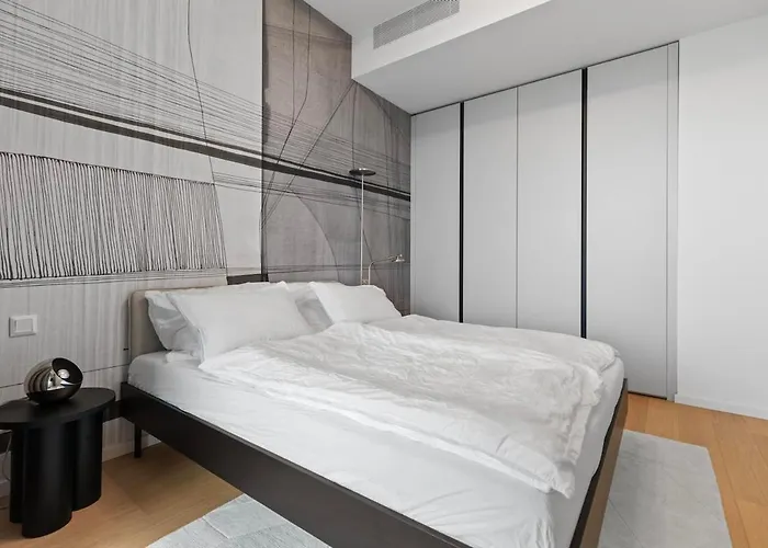 Skypark 1-Bedroom Apartment On Floor 28 With Panoramic View And Parking By Skyviews דירה *